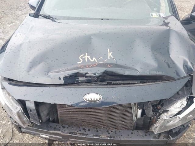 2017 KIA FORTE LX 10