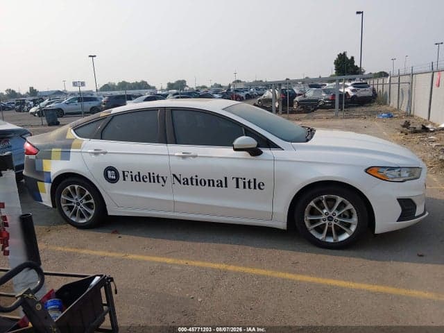 2019 FORD FUSION SE 13
