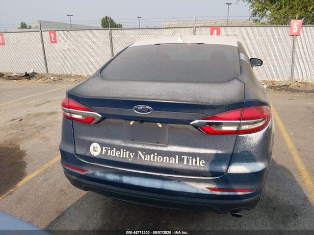 2019 FORD FUSION SE 16
