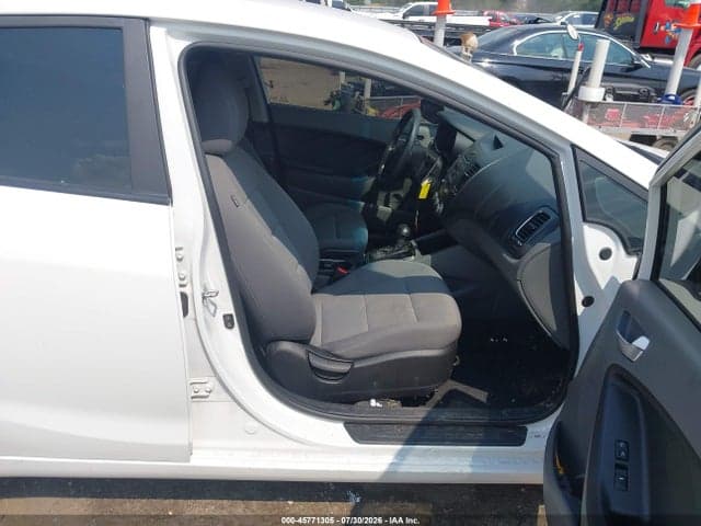 2017 KIA FORTE LX 5