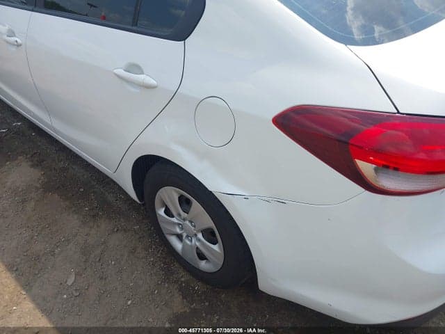 2017 KIA FORTE LX 6