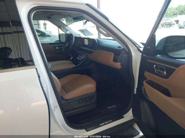 2025 INFINITI QX80 LUXE 5