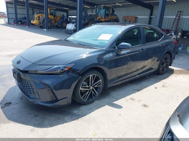 2025 TOYOTA CAMRY XSE 2