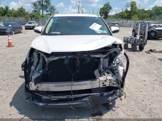 2017 TOYOTA HIGHLANDER XLE 13