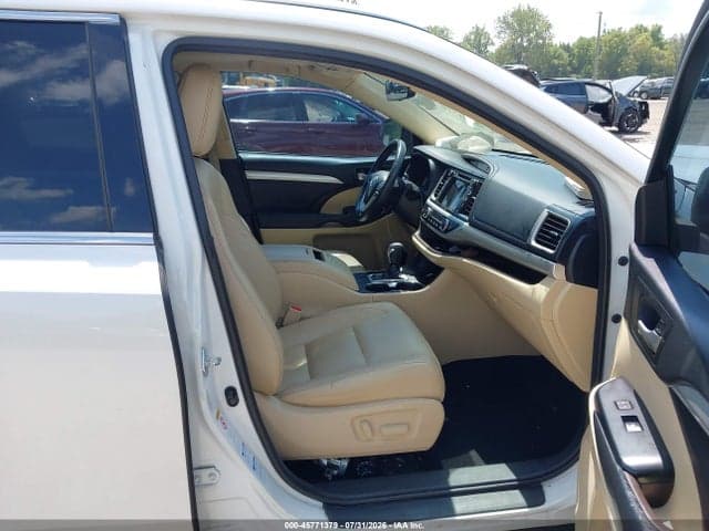 2017 TOYOTA HIGHLANDER XLE 5