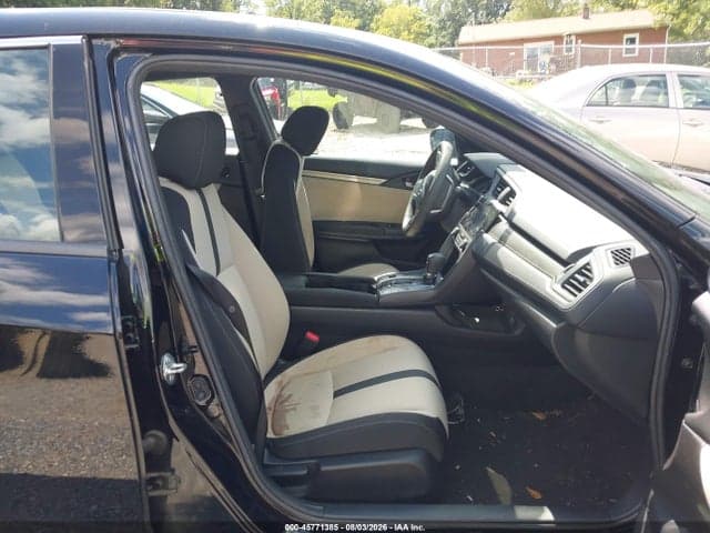 2018 HONDA CIVIC EX 5