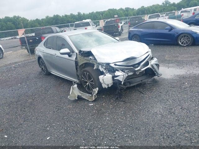 2020 TOYOTA CAMRY SE - 1