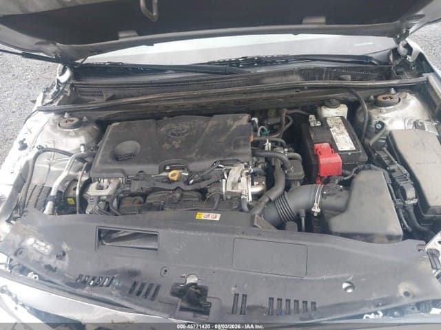 2020 TOYOTA CAMRY SE 10