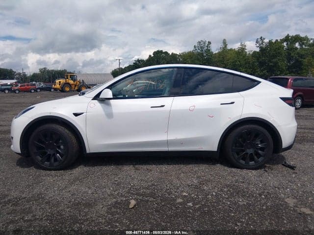 2024 TESLA MODEL Y LONG RANGE DUAL MOTOR ALL-WHEEL DRIVE 15
