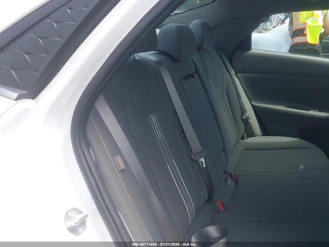 2025 HYUNDAI ELANTRA SEL CONVENIENCE 8