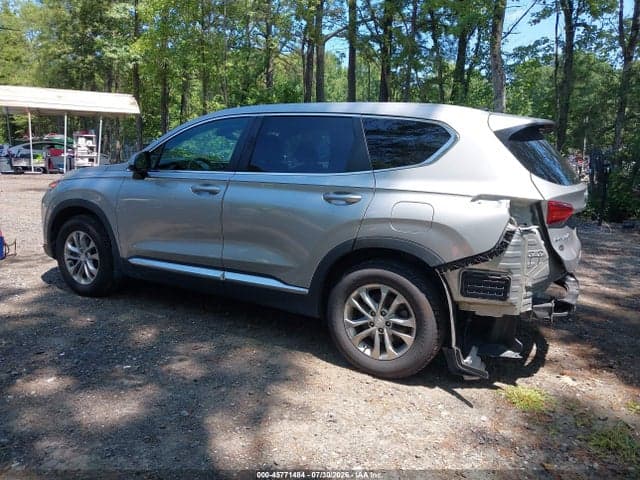 2020 HYUNDAI SANTA FE SE 3