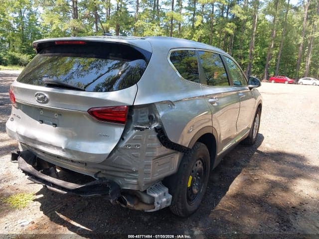 2020 HYUNDAI SANTA FE SE 4