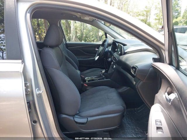 2020 HYUNDAI SANTA FE SE 5