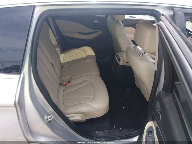 2017 BUICK ENVISION ESSENCE 8