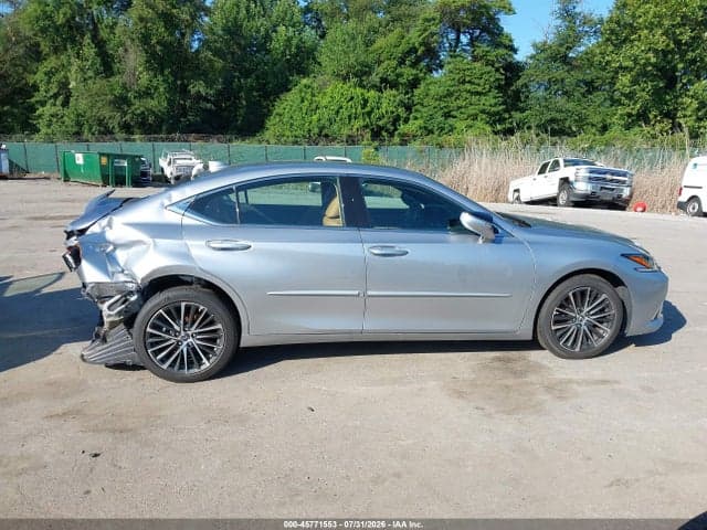 2025 LEXUS ES 300H 14