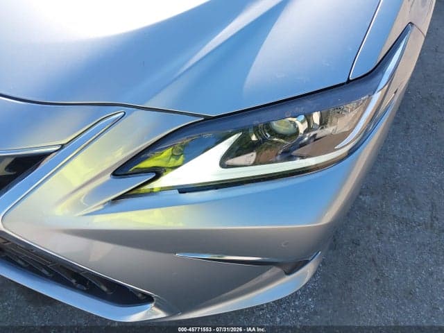 2025 LEXUS ES 300H 22