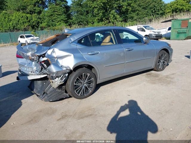 2025 LEXUS ES 300H 4