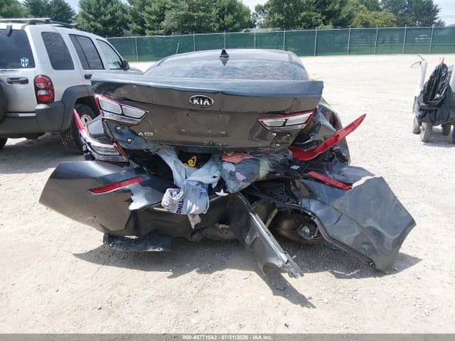 2019 KIA OPTIMA LX 16