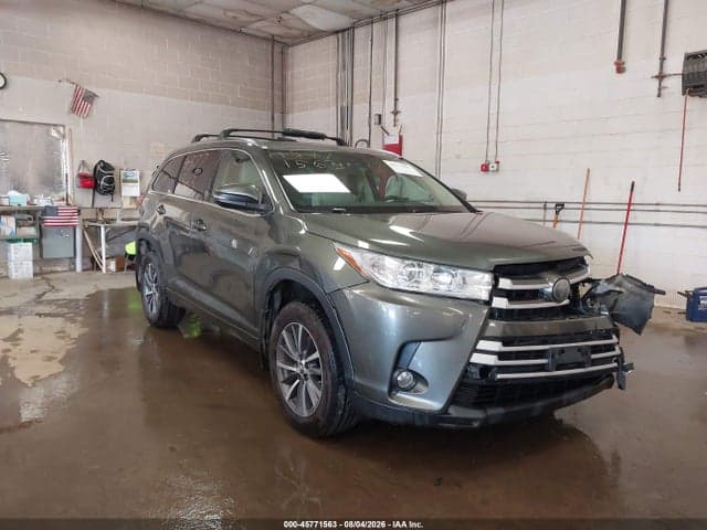 2017 TOYOTA HIGHLANDER XLE - 1