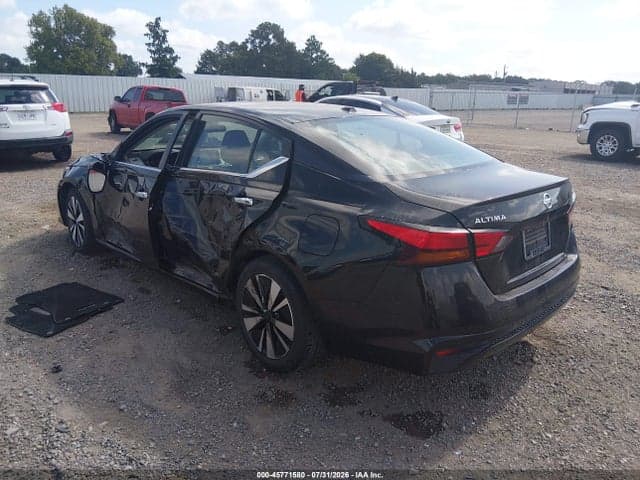2021 NISSAN ALTIMA SV FWD 3