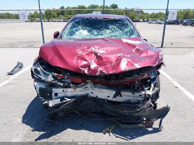 2018 TOYOTA CAMRY LE 11