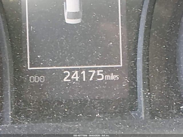 2018 TOYOTA CAMRY LE 14