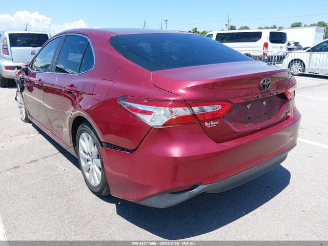 2018 TOYOTA CAMRY LE 3
