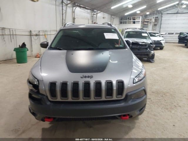2017 JEEP CHEROKEE TRAILHAWK 12