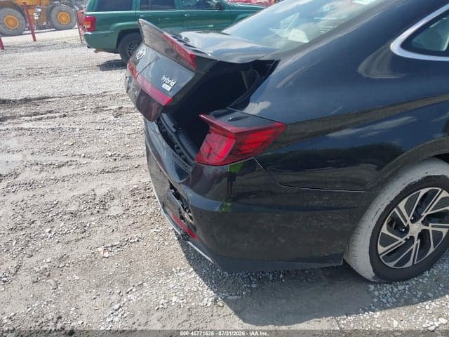 2021 HYUNDAI SONATA BLUE 18