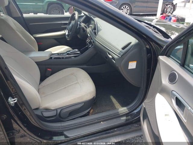 2021 HYUNDAI SONATA BLUE 5