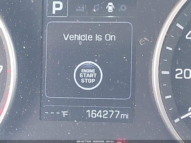 2017 HYUNDAI ELANTRA SE 16