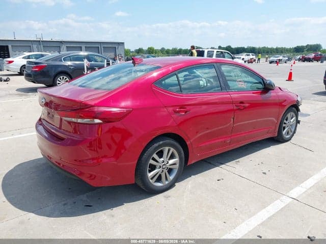 2017 HYUNDAI ELANTRA SE 4