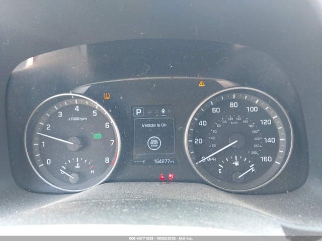 2017 HYUNDAI ELANTRA SE 7