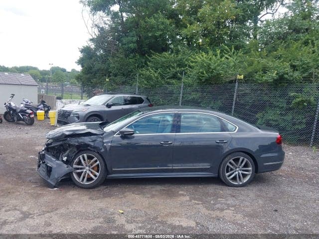 2017 VOLKSWAGEN PASSAT 1.8T R-LINE 14