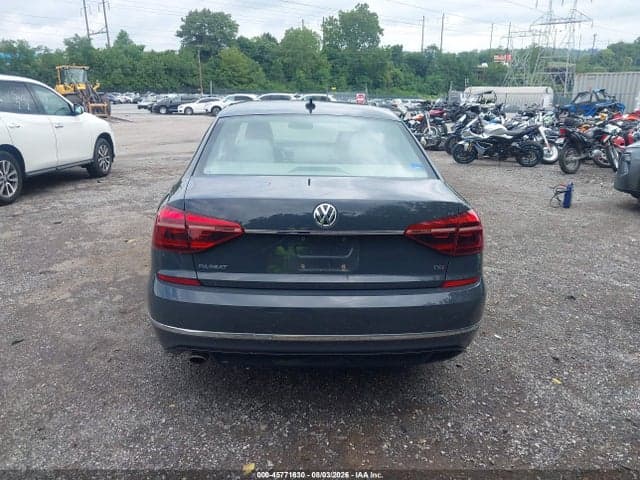 2017 VOLKSWAGEN PASSAT 1.8T R-LINE 16
