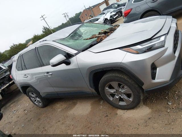 2025 TOYOTA RAV4 HYBRID XLE 13