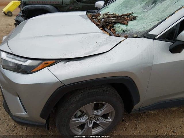 2025 TOYOTA RAV4 HYBRID XLE 6