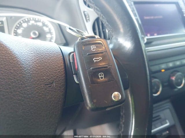 2018 VOLKSWAGEN TIGUAN LIMITED 2.0T 11