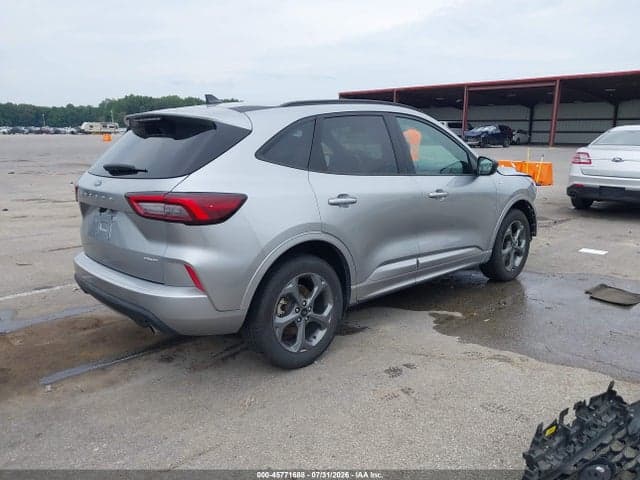 2024 FORD ESCAPE ST-LINE 4