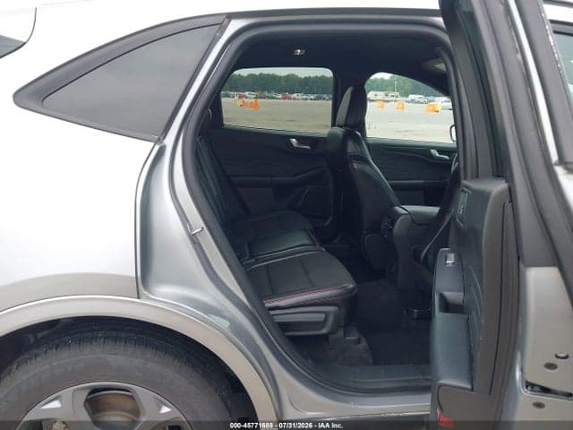 2024 FORD ESCAPE ST-LINE 8
