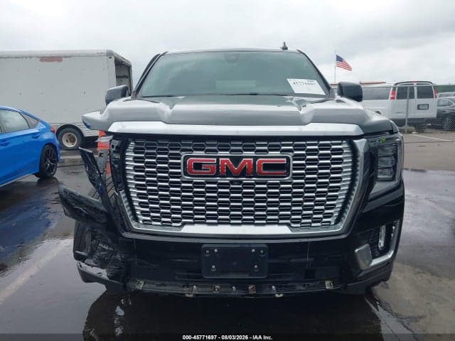 2021 GMC YUKON XL 4WD DENALI 12