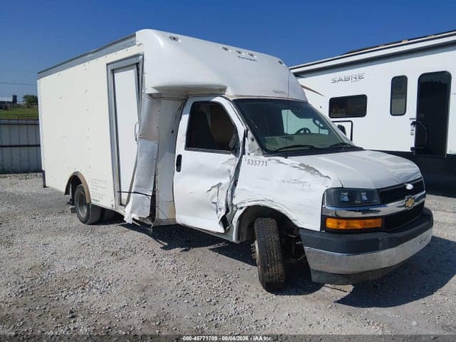 2022 CHEVROLET EXPRESS CUTAWAY WORK VAN - 1