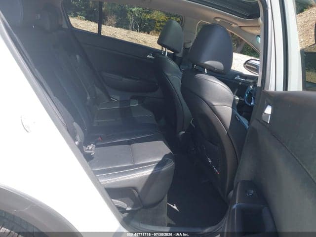 2017 KIA SPORTAGE EX 8
