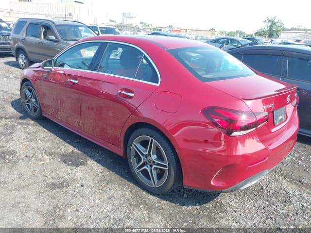 2021 MERCEDES-BENZ A 220 4MATIC 3