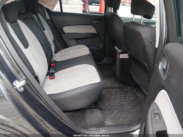 2017 CHEVROLET EQUINOX LS 8