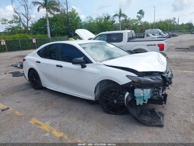 2026 TOYOTA CAMRY SE 1