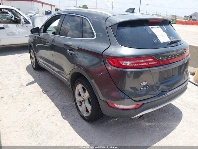 2017 LINCOLN MKC PREMIERE 3