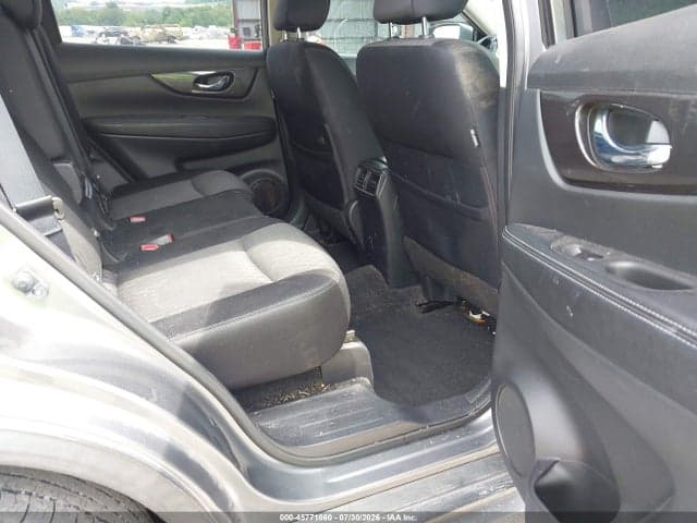2018 NISSAN ROGUE SV 8