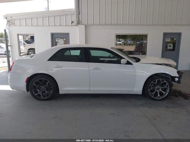 2021 CHRYSLER 300 300S 14