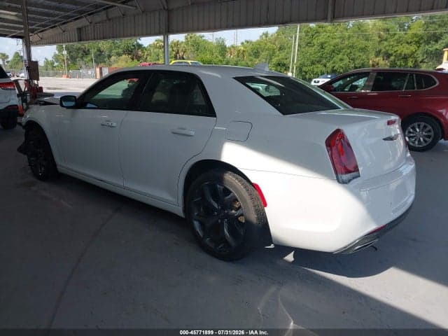2021 CHRYSLER 300 300S 3